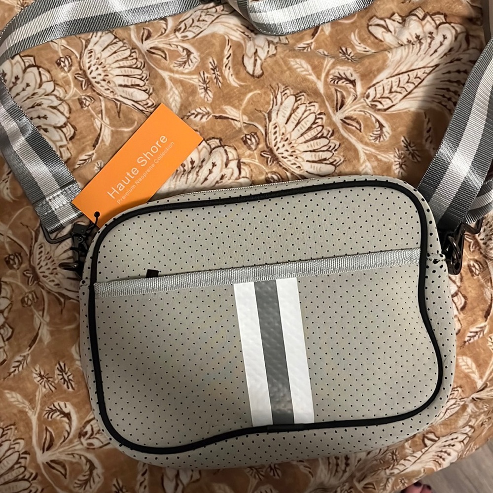 Brand new haute shore crossbody purse